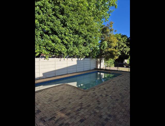 0.5 BEDROOM APARTMENT SOLD IN CLAREMONT